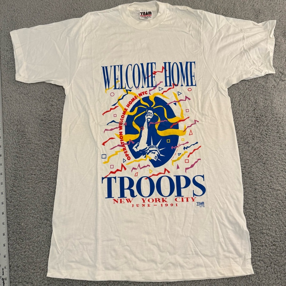 Vintage 1991 Welcome Home Troops NYC Single Stitch T‎ Shirt Men’s Size Large